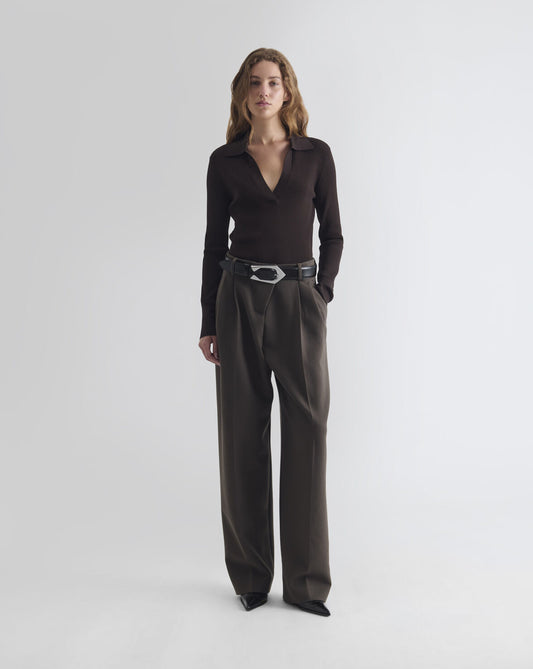 RIBBED POLO COLLAR TOP BROWN