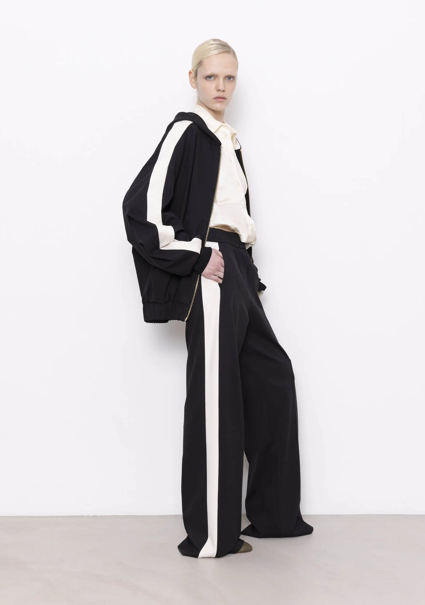 WIDE LEG PANTS WITH ELASTIC WAIST