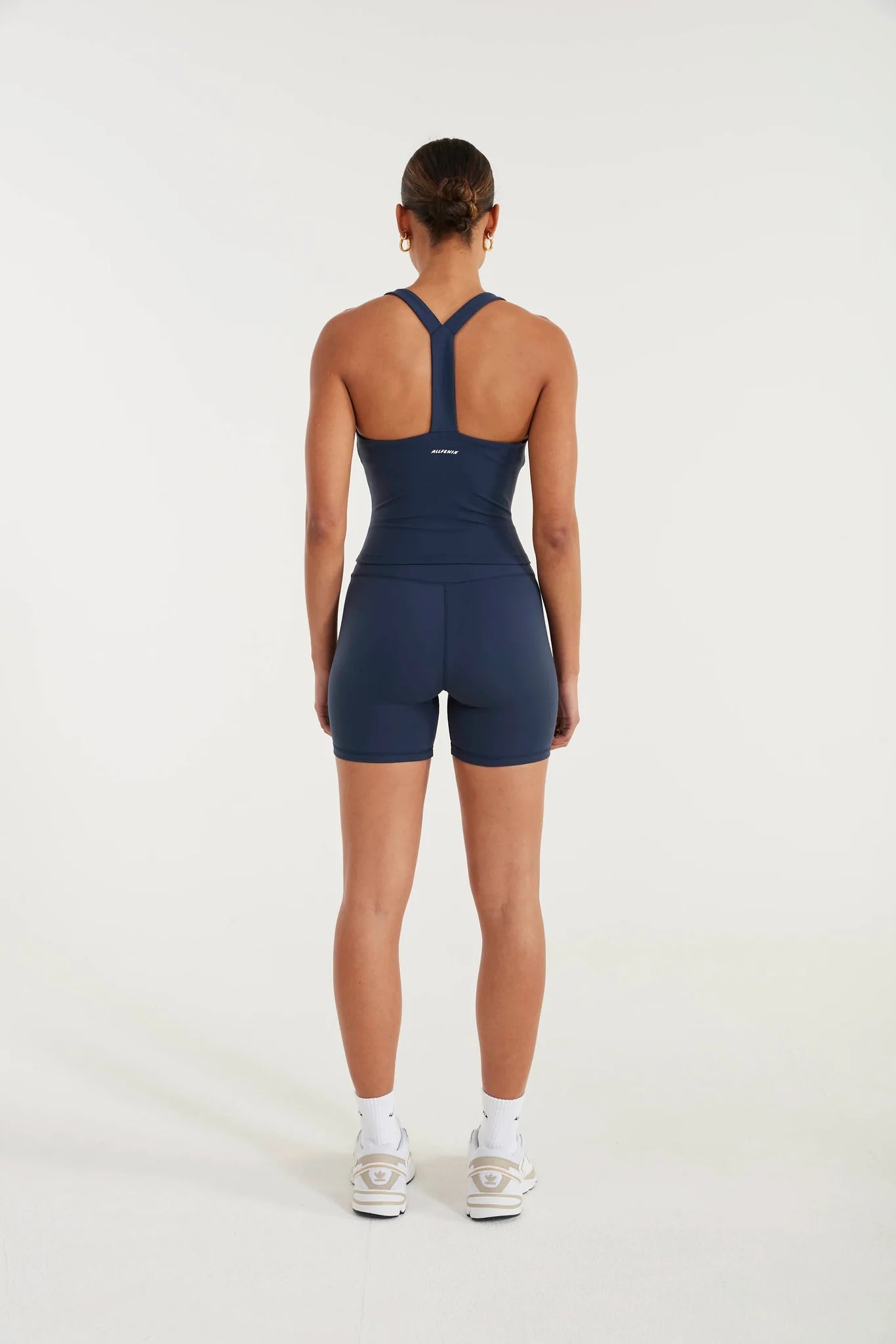 CLOUDCORE SQUARE NECK TANK